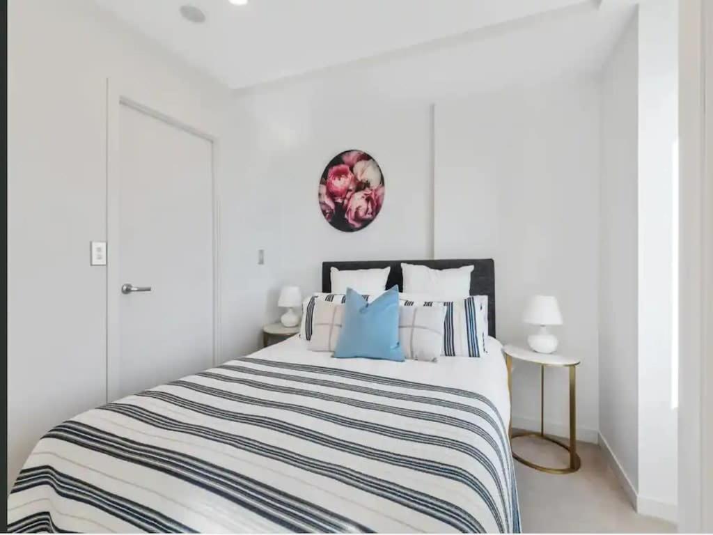 오클랜드 Just Opposite To Sky Tower , 2 Bed 2 Bath In Cbd 아파트 외부 사진